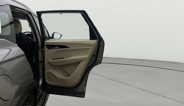 2021 MG HECTOR SHARP 1.5 PETROL CVT, Petrol, Automatic, 35,169 km, RHS Rear Door