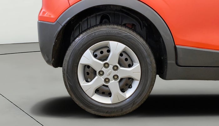 2019 Mahindra XUV300 W6 1.2 PETROL, Petrol, Manual, 86,895 km, Right Rear Wheel