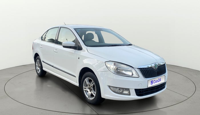 2013 Skoda Rapid AMBITION 1.6 MPI AT, Petrol, Automatic, 76,221 km, SRP