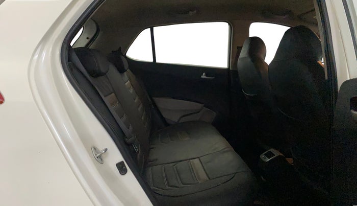 2015 Hyundai Grand i10 MAGNA 1.2 KAPPA VTVT, Petrol, Manual, 81,963 km, Right Side Rear Door Cabin