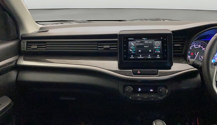 2025 Maruti XL6 ALPHA AT, Petrol, Automatic, 19,583 km, Air Conditioner