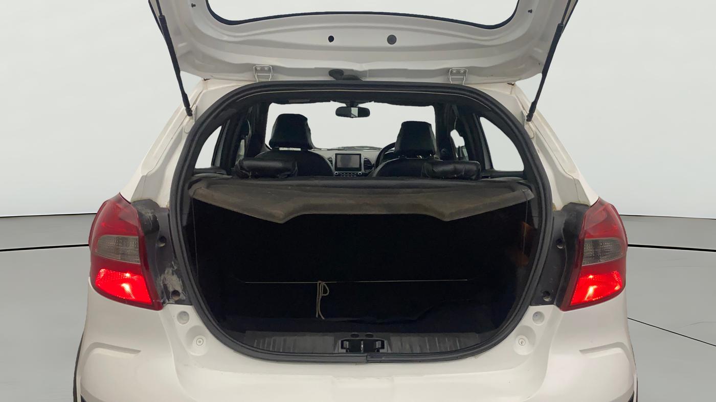 2019 Ford FREESTYLE TITANIUM 1.2 PETROL, Petrol, Manual, 1,22,069 km, Boot Open Zoomed View