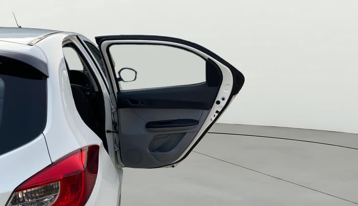 2023 Tata Tiago XT (O) PETROL, Petrol, Manual, 24,291 km, RHS Rear Door
