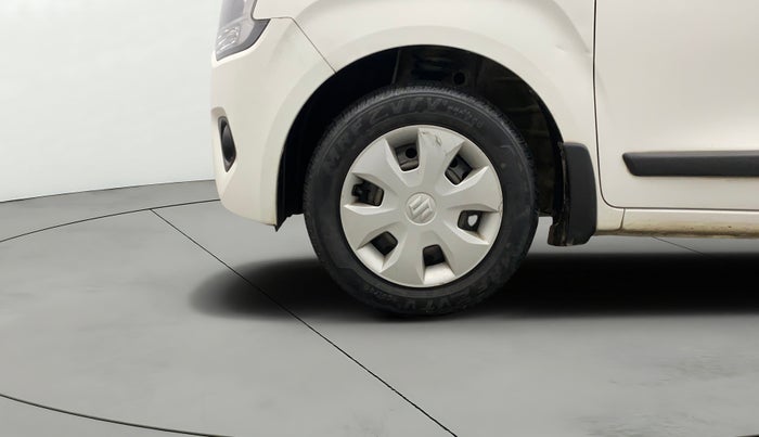 2023 Maruti New Wagon-R VXI 1.0, Petrol, Manual, 31,249 km, Left Front Wheel