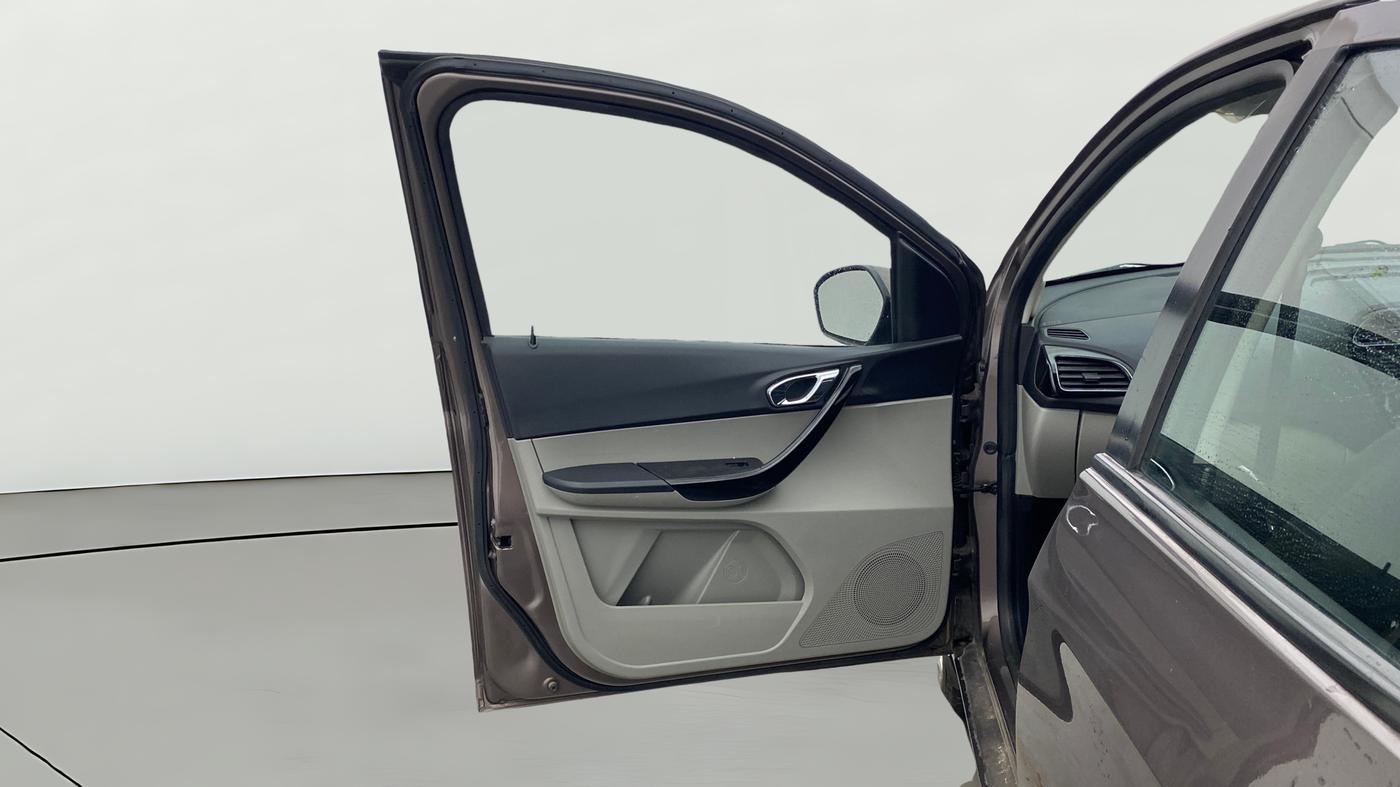 2018 Tata Tiago XZA PETROL, Petrol, Automatic, 26,457 km, LHS Front Door