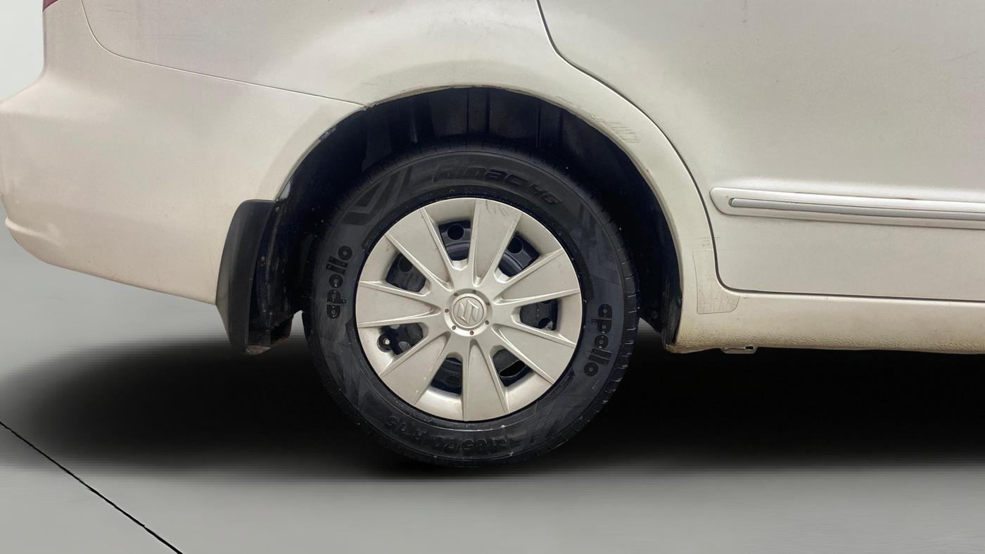 2014 Maruti SX4 VXI, Petrol, Manual, 1,08,881 km, Right Rear Wheel