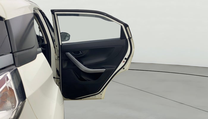 2020 Tata NEXON XM PETROL, Petrol, Manual, 75,060 km, RHS Rear Door