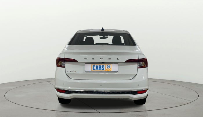 2022 Skoda SLAVIA STYLE 1.0L TSI MT, Petrol, Manual, 47,716 km, Back/Rear