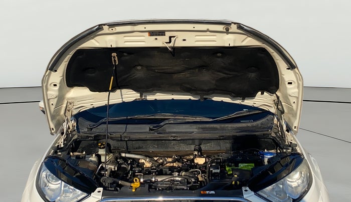 2018 Ford Ecosport TITANIUM 1.5L DIESEL, Diesel, Manual, 1,16,297 km, Open Bonet