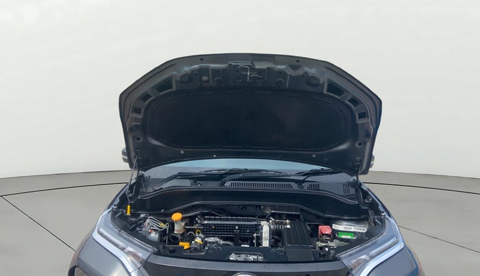 2024 Tata PUNCH Creative Dual Tone MT Sunroof, Petrol, Manual, 25,540 km, Open Bonet