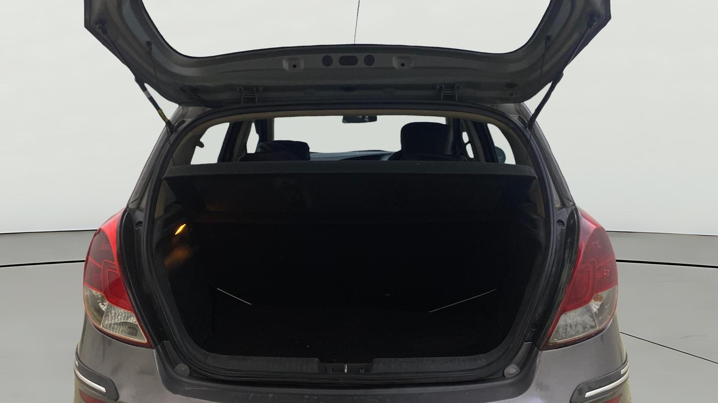 2013 Hyundai i20 MAGNA (O) 1.2, Petrol, Manual, 63,913 km, Boot Open Zoomed View