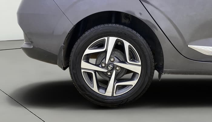 2023 Hyundai AURA SX 1.2, Petrol, Manual, 92,236 km, Right Rear Wheel
