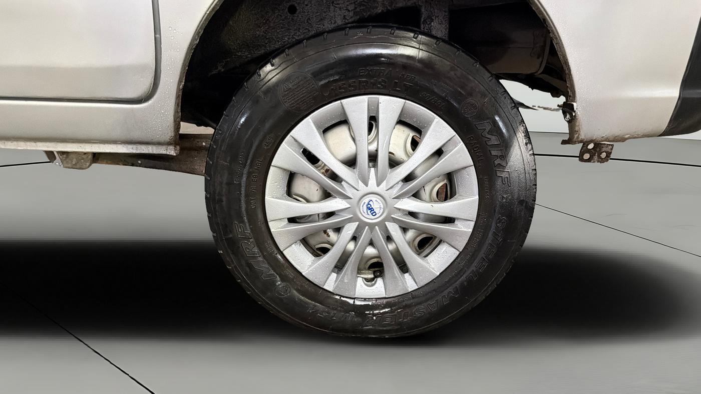 2016 Maruti Eeco 5 STR WITH A/C+HTR CNG, CNG, Manual, 47,578 km, Left Rear Wheel