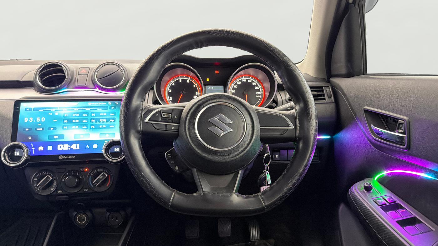 2024 Maruti Swift VXI, Petrol, Manual, 23,779 km, Steering Wheel Close Up