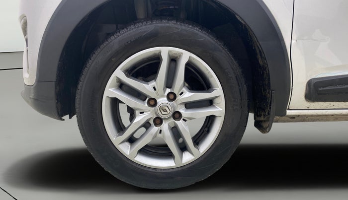 2020 Renault TRIBER RXZ, Petrol, Manual, 22,206 km, Left Front Wheel