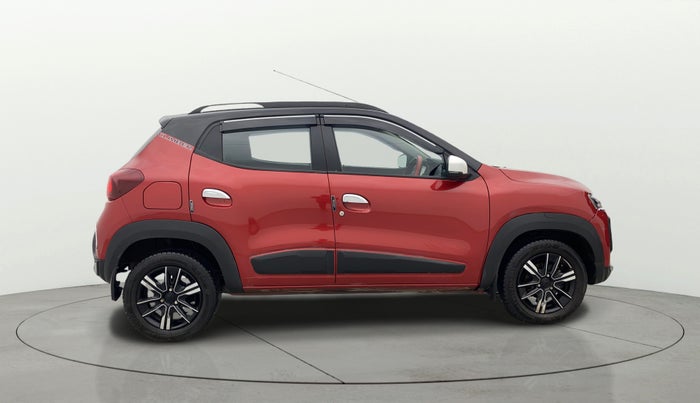 2024 Renault Kwid CLIMBER 1.0 AMT Dual Tone , Petrol, Automatic, 8,660 km, Right Side View