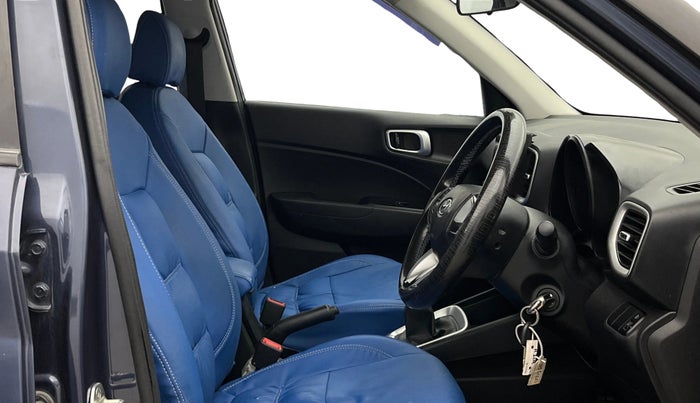 2022 Hyundai VENUE S 1.2, Petrol, Manual, 28,731 km, Right Side Front Door Cabin