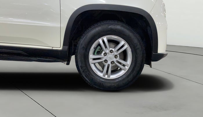 2021 Mahindra BOLERO NEO N 10, Diesel, Manual, 30,998 km, Right Front Wheel