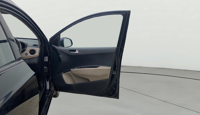 2014 Hyundai Grand i10 SPORTZ 1.2 KAPPA VTVT, Petrol, Manual, 71,303 km, RHS Front Door