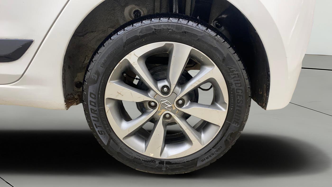 2016 Hyundai Elite i20 ASTA 1.2, Petrol, Manual, 63,442 km, Left Rear Wheel