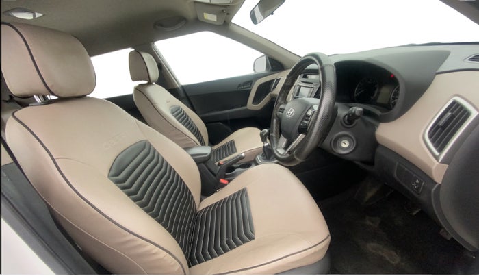 2017 Hyundai Creta E PLUS 1.6 PETROL, Petrol, Manual, 39,630 km, Right Side Front Door Cabin