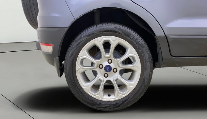 2017 Ford Ecosport TITANIUM + 1.5L PETROL AT, Petrol, Automatic, 75,205 km, Right Rear Wheel