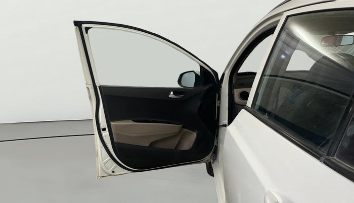 2015 Hyundai Grand i10 SPORTZ 1.2 KAPPA VTVT, Petrol, Manual, 50,149 km, LHS Front Door