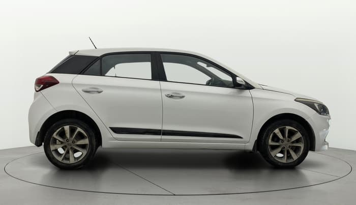 2016 Hyundai Elite i20 ASTA 1.4 CRDI (O), Diesel, Manual, 87,233 km, Right Side View