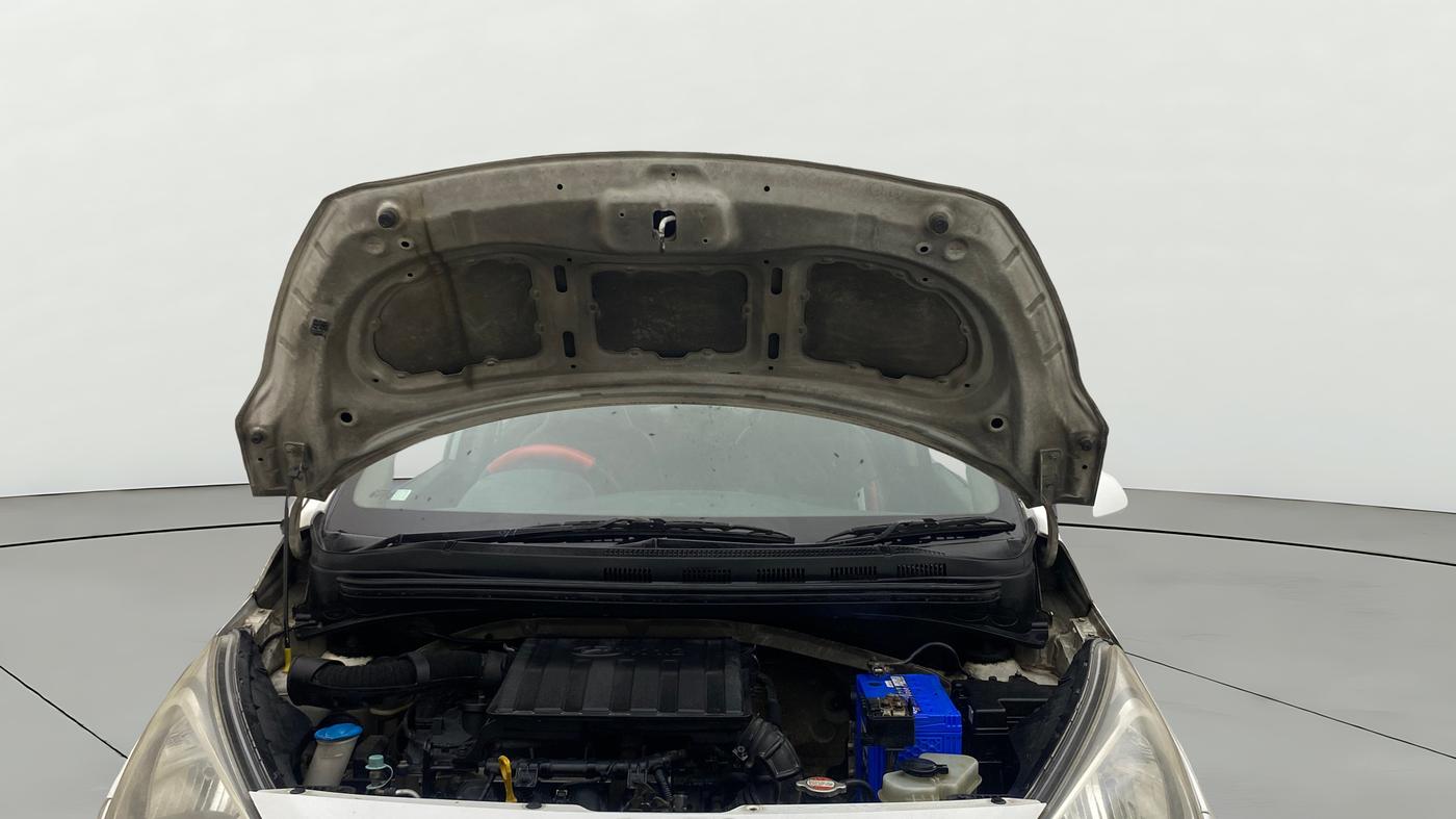 2014 Hyundai Xcent S 1.2, Petrol, Manual, 1,06,291 km, Open Bonet