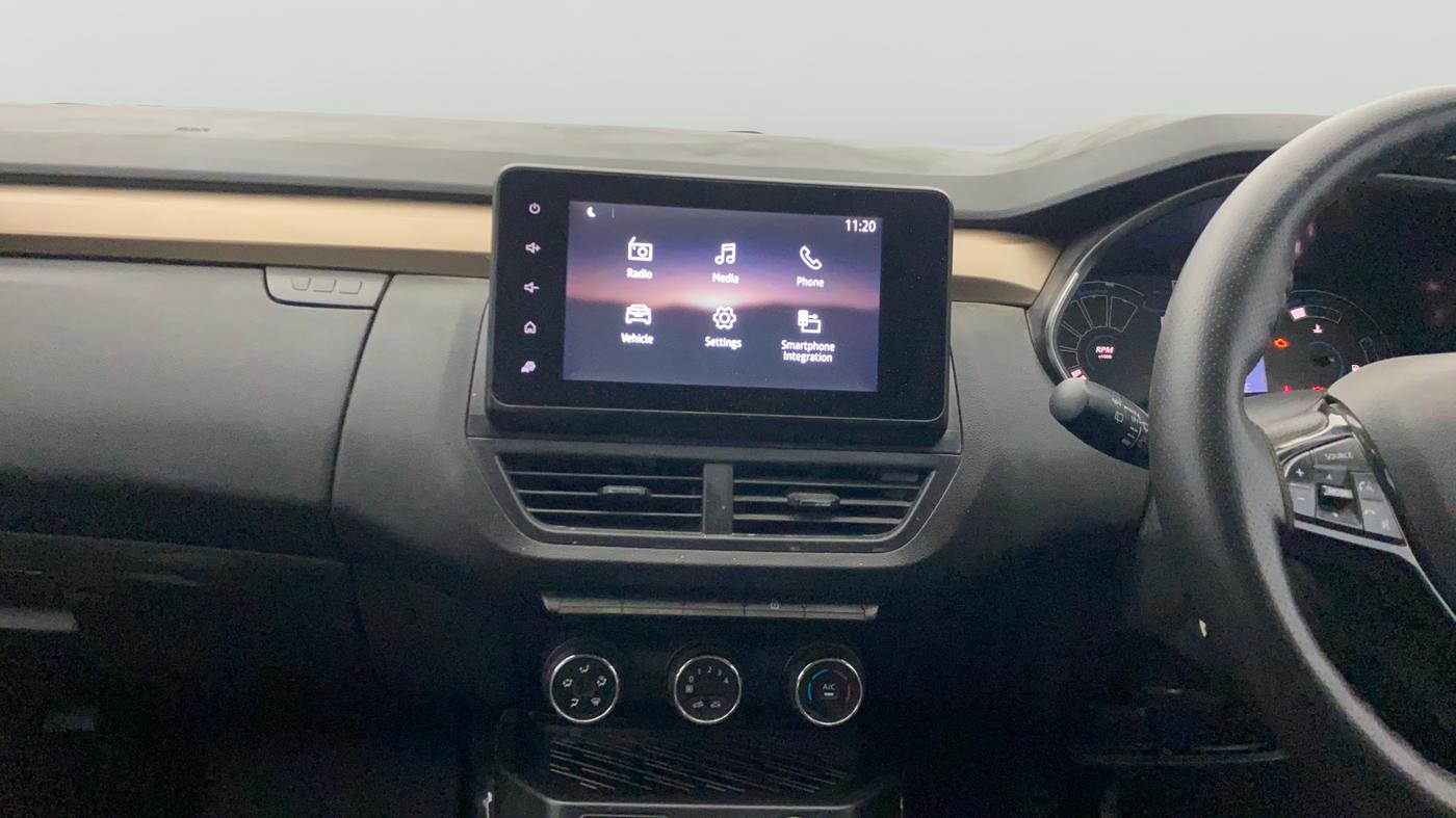 2021 Renault Kiger RXT AMT, Petrol, Automatic, 34,621 km, Air Conditioner