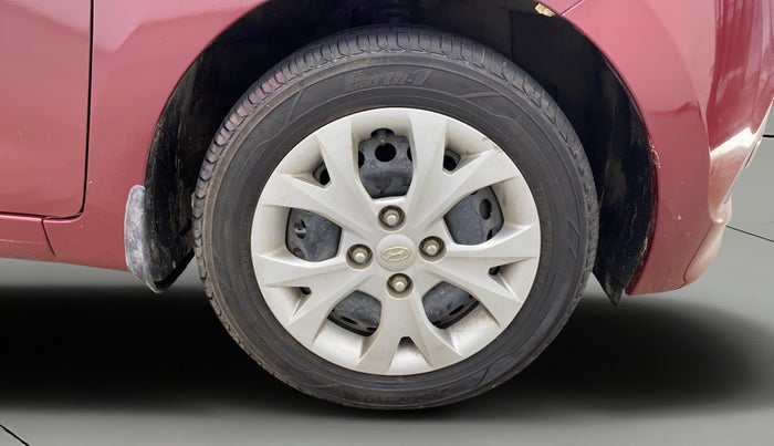 2016 Hyundai Grand i10 MAGNA 1.2 KAPPA VTVT, Petrol, Manual, 67,303 km, Right Front Wheel