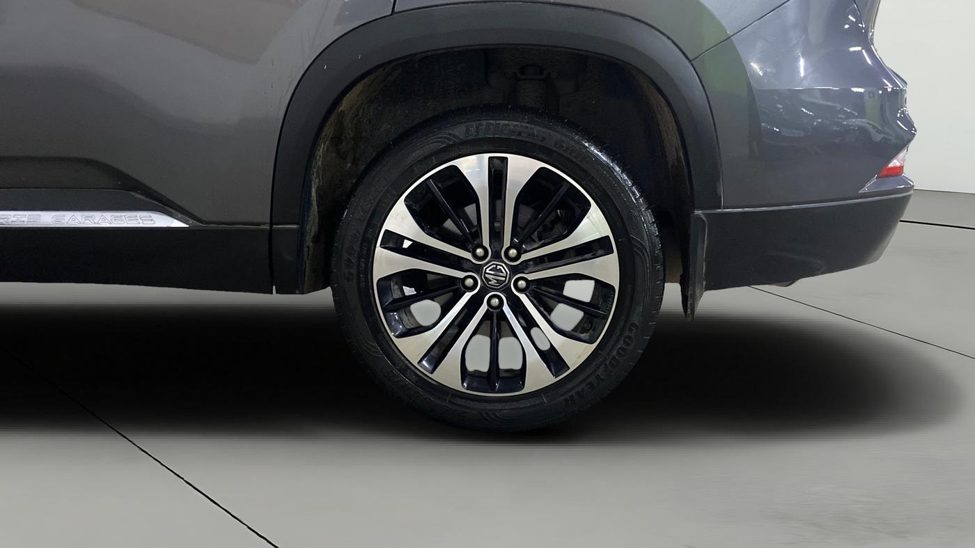 2022 MG HECTOR PLUS SHARP 1.5 PETROL TURBO CVT 6-STR, Petrol, Automatic, 34,093 km, Left Rear Wheel