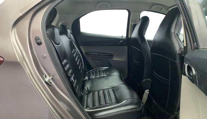 2016 Tata Tiago XT PETROL, Petrol, Manual, 71,957 km, Right Side Rear Door Cabin