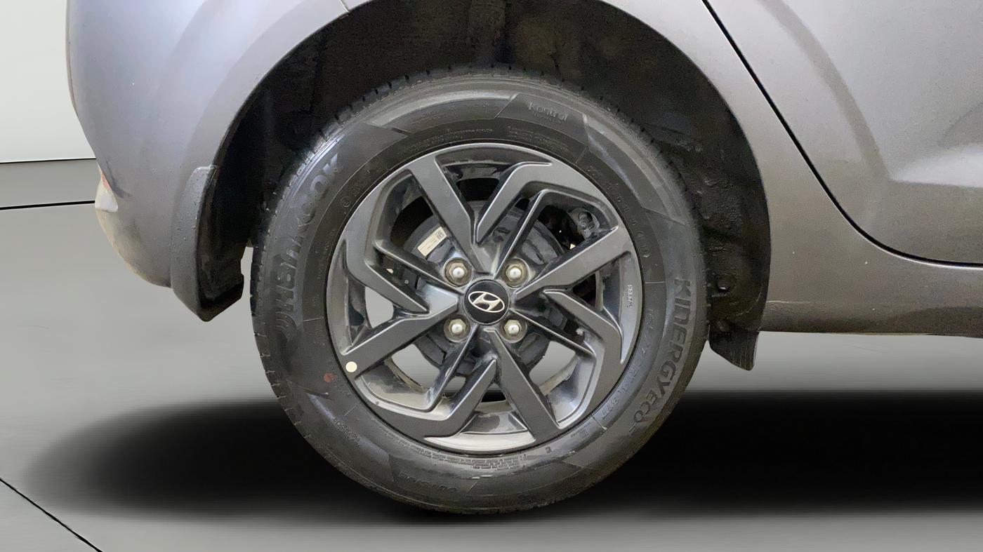 2020 Hyundai GRAND I10 NIOS SPORTZ AMT 1.2 KAPPA VTVT, Petrol, Automatic, 13,006 km, Right Rear Wheel