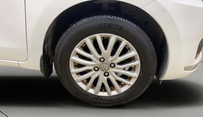 2019 Maruti Dzire ZXI AMT, Petrol, Automatic, 97,583 km, Right Front Wheel
