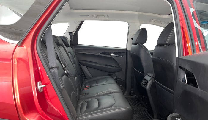 2020 MG HECTOR SHARP 1.5 DCT PETROL, Petrol, Automatic, 40,748 km, Right Side Rear Door Cabin