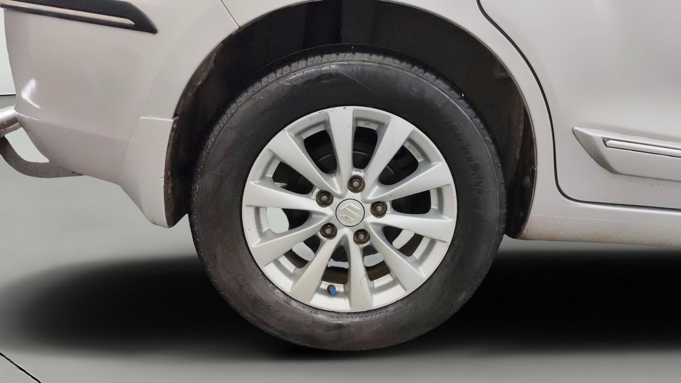 2013 Maruti Ertiga ZXI, Petrol, Manual, 73,530 km, Right Rear Wheel