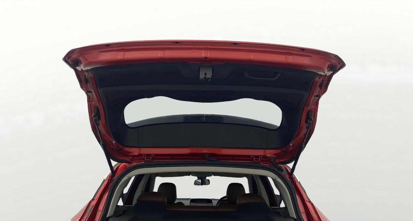 2021 Tata Harrier XT PLUS 2.0L KRYOTEC, Diesel, Manual, 57,792 km, Boot Door Open