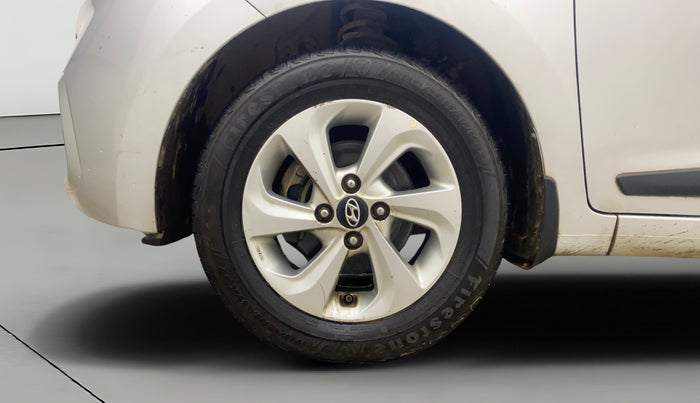 2017 Hyundai Xcent SX 1.2, Petrol, Manual, 89,335 km, Left Front Wheel