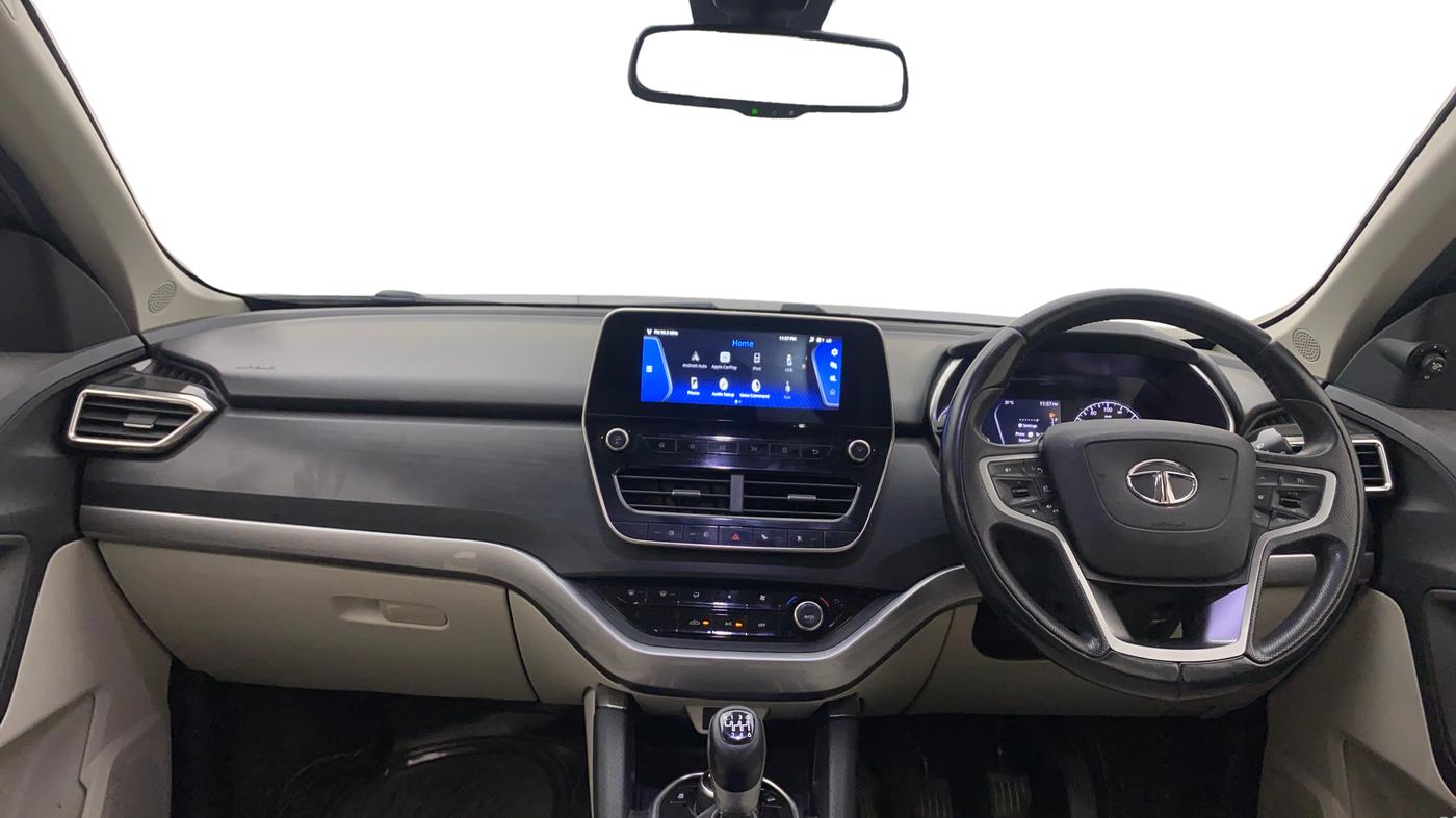 2021 Tata Safari XZ PLUS, Diesel, Manual, 1,20,494 km, Dashboard
