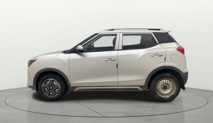 2019 Mahindra XUV300 W4 1.2 PETROL, Petrol, Manual, 75,257 km, Left Side