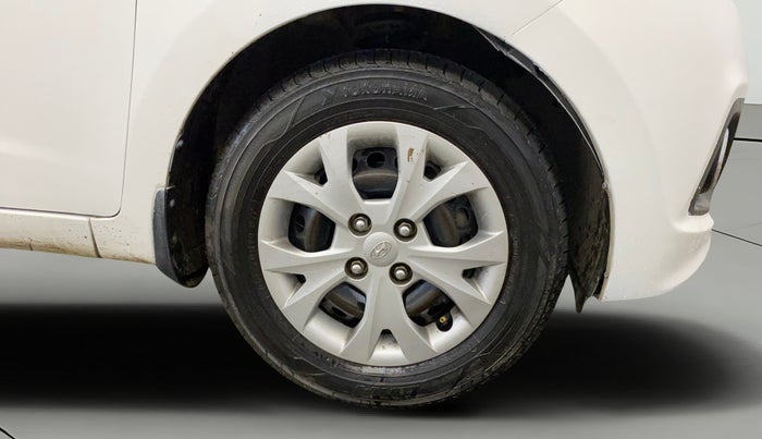 2014 Hyundai Grand i10 MAGNA 1.2 KAPPA VTVT, Petrol, Manual, 96,591 km, Right Front Wheel