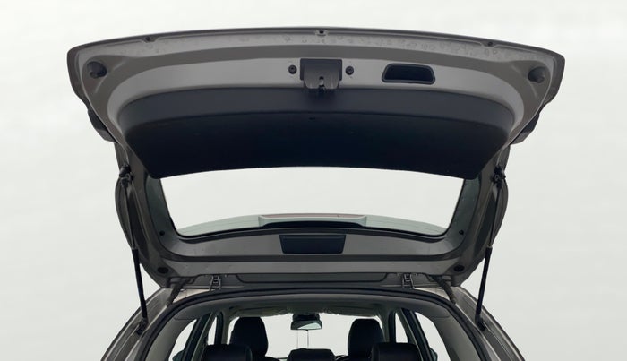 2022 MG ASTOR SHARP 1.5 CVT, Petrol, Automatic, 20,971 km, Boot Door Open