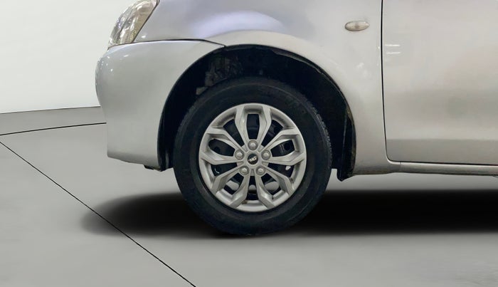 2013 Toyota Etios Liva GD, Diesel, Manual, 76,654 km, Left Front Wheel