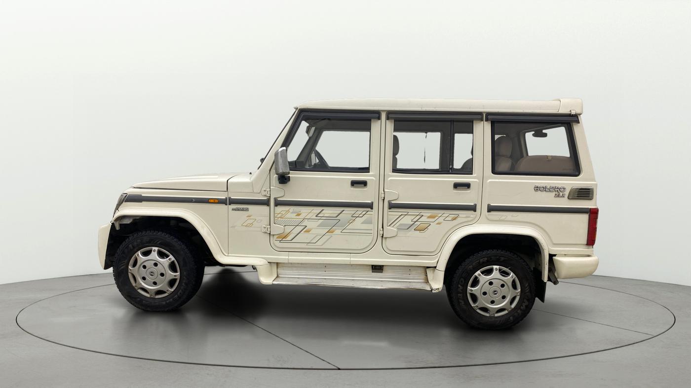 2014 Mahindra Bolero ZLX BS IV, Diesel, Manual, 83,796 km, Left Side