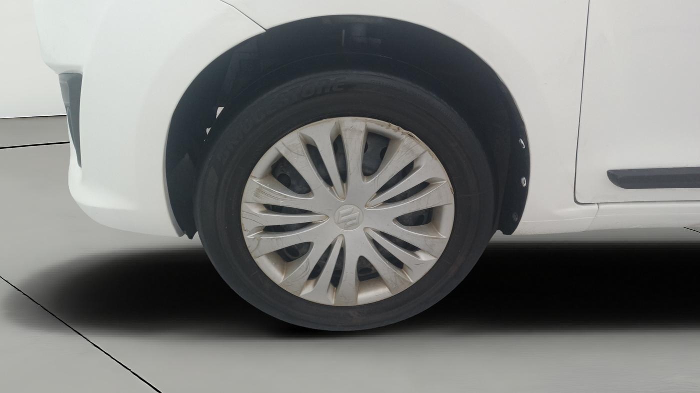 2015 Maruti Ertiga VXI, Petrol, Manual, 79,810 km, Left Front Wheel