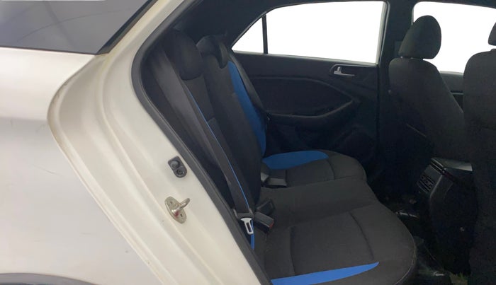 2019 Hyundai i20 Active 1.2 S, Petrol, Manual, 1,35,263 km, Right Side Rear Door Cabin