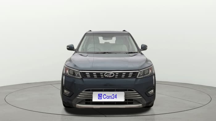 2021 Mahindra XUV300 W8 (O) 1.2 PETROL AMT, Petrol, Automatic, 94,949 km, Front