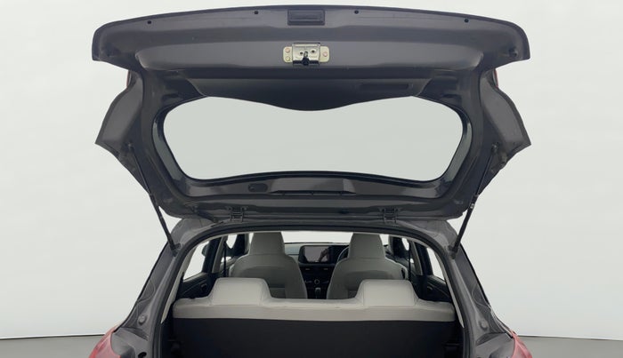 2023 Hyundai GRAND I10 NIOS ERA 1.2 KAPPA VTVT, Petrol, Manual, 6,653 km, Boot Door Open