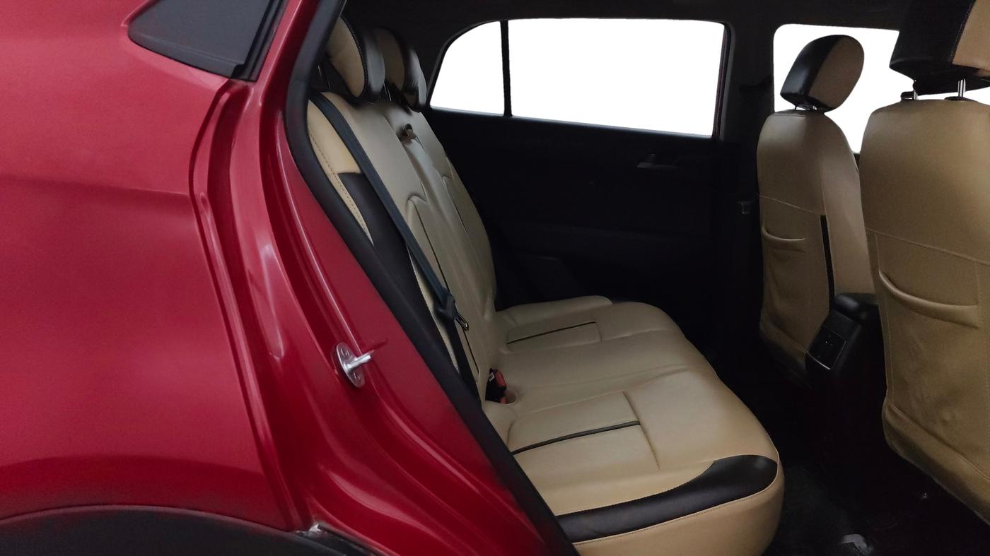 2016 Hyundai Creta SX PLUS AT 1.6 PETROL, Petrol, Automatic, 72,711 km, Right Side Rear Door Cabin
